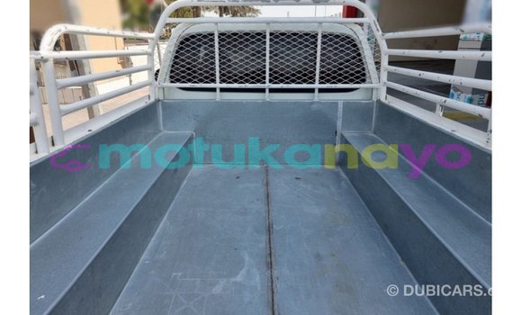 Buy Import Mitsubishi L200 White Car in Import - Dubai in Bandundu Buy Import Mitsubishi L200 White Car in Import - Dubai in Bandundu