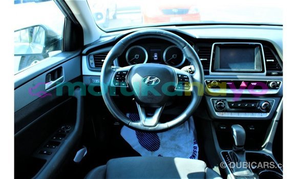 Buy Import Hyundai Sonata Other Car in Import - Dubai in Bandundu Buy Import Hyundai Sonata Other Car in Import - Dubai in Bandundu