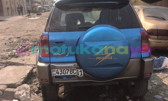 Acheter Occasion Voiture Toyota RAV4 Bleu à Kinshasa, Kinshasa Acheter Occasion Voiture Toyota RAV4 Bleu à Kinshasa, Kinshasa