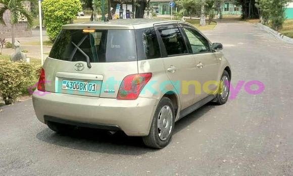 Acheter Occasion Voiture Toyota Ist Beige à Kinshasa, Kinshasa Acheter Occasion Voiture Toyota Ist Beige à Kinshasa, Kinshasa