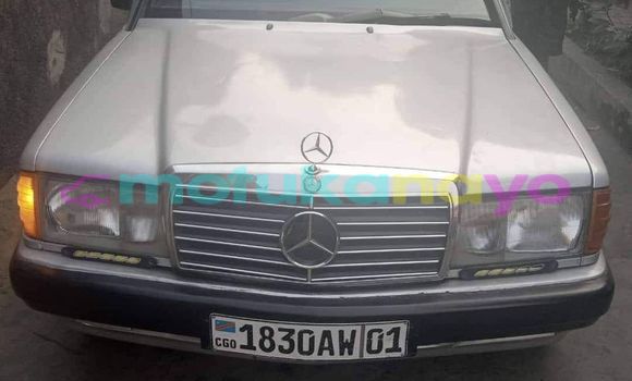 Buy Used Mercedes‒Benz 190 Silver Car in Kinshasa in Kinshasa Buy Used Mercedes‒Benz 190 Silver Car in Kinshasa in Kinshasa