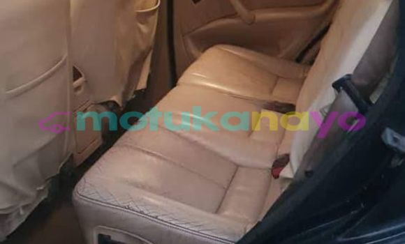 Buy Used Mercedes‒Benz ML–Class Blue Car in Kinshasa in Kinshasa Buy Used Mercedes‒Benz ML–Class Blue Car in Kinshasa in Kinshasa