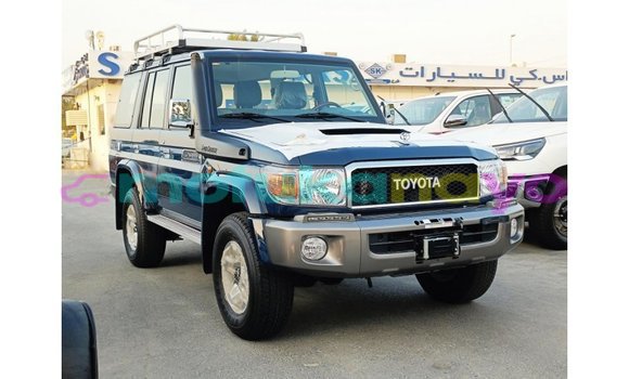Buy Import Toyota Land Cruiser Blue Car in Import - Dubai in Bandundu Buy Import Toyota Land Cruiser Blue Car in Import - Dubai in Bandundu