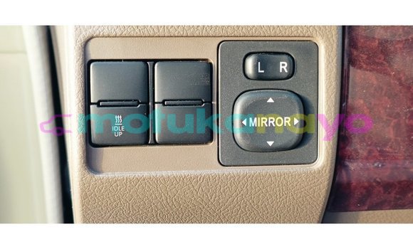 Buy Import Toyota Land Cruiser Beige Car in Import - Dubai in Bandundu Buy Import Toyota Land Cruiser Beige Car in Import - Dubai in Bandundu