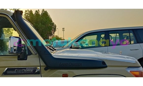 Buy Import Toyota Land Cruiser Beige Car in Import - Dubai in Bandundu Buy Import Toyota Land Cruiser Beige Car in Import - Dubai in Bandundu
