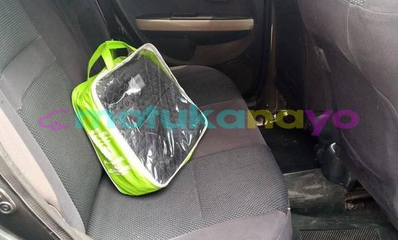 Buy Used Toyota Ist Black Car in Kinshasa in Kinshasa Buy Used Toyota Ist Black Car in Kinshasa in Kinshasa