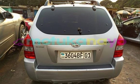 Buy Used Hyundai Tucson Silver Car in Kinshasa in Kinshasa Buy Used Hyundai Tucson Silver Car in Kinshasa in Kinshasa