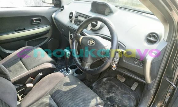 Buy Used Toyota Ist Black Car in Kinshasa in Kinshasa Buy Used Toyota Ist Black Car in Kinshasa in Kinshasa