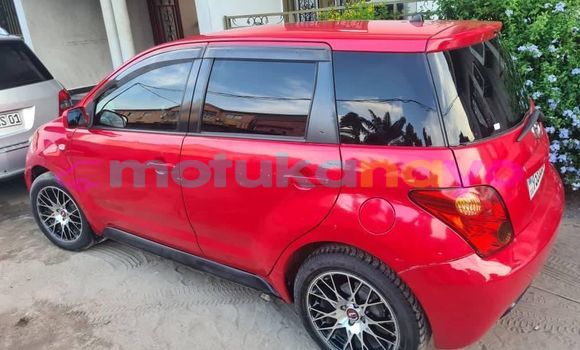Buy Used Toyota Ist Red Car in Kinshasa in Kinshasa Buy Used Toyota Ist Red Car in Kinshasa in Kinshasa