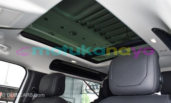 Buy Import Land Rover Defender White Car in Import - Dubai in Bandundu Buy Import Land Rover Defender White Car in Import - Dubai in Bandundu