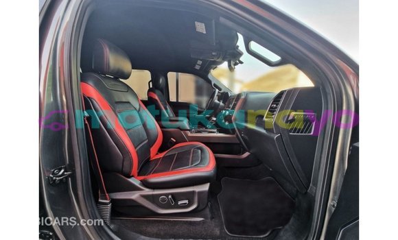 Acheter Import Voiture Ford Club Wagon Autre à Import - Dubai, Bandundu Acheter Import Voiture Ford Club Wagon Autre à Import - Dubai, Bandundu