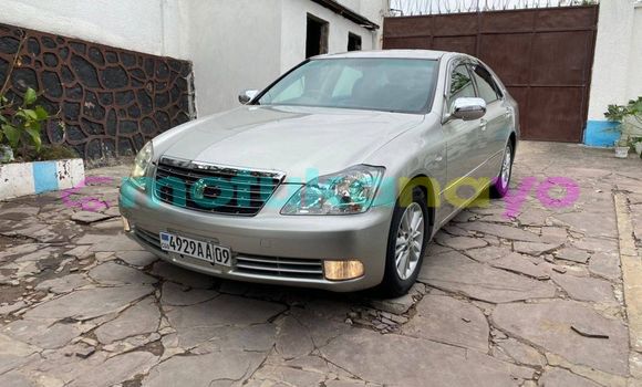 Buy Used Toyota Crown Other Car in Kinshasa in Kinshasa Buy Used Toyota Crown Other Car in Kinshasa in Kinshasa