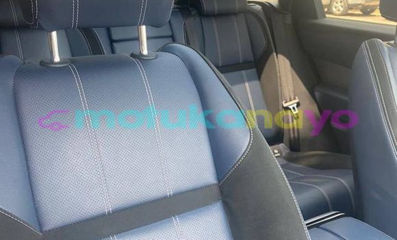 Buy Used Land Rover Range Rover Velar White Car in Kinshasa in Kinshasa Buy Used Land Rover Range Rover Velar White Car in Kinshasa in Kinshasa