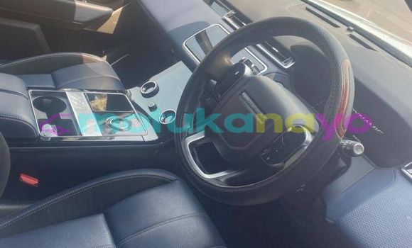 Buy Used Land Rover Range Rover Velar White Car in Kinshasa in Kinshasa Buy Used Land Rover Range Rover Velar White Car in Kinshasa in Kinshasa
