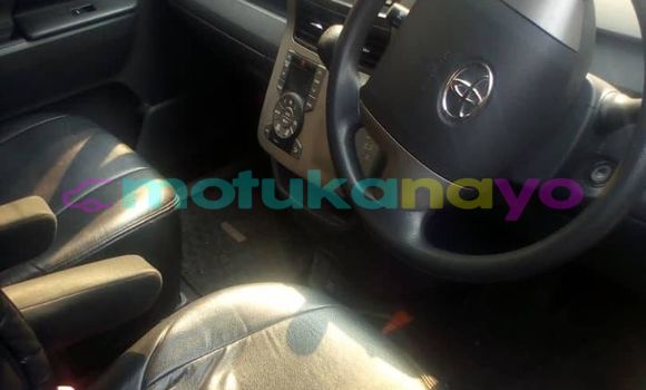 Buy Used Toyota Noah Black Car in Aba in Haut-Congo Buy Used Toyota Noah Black Car in Aba in Haut-Congo