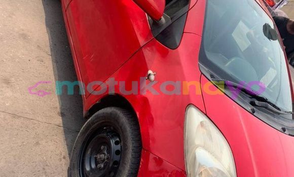 Buy Used Toyota Vitz Red Car in Aba in Haut-Congo Buy Used Toyota Vitz Red Car in Aba in Haut-Congo