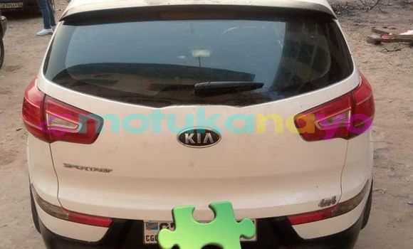 Buy Used Kia Sportage White Car in Kinshasa in Kinshasa Buy Used Kia Sportage White Car in Kinshasa in Kinshasa