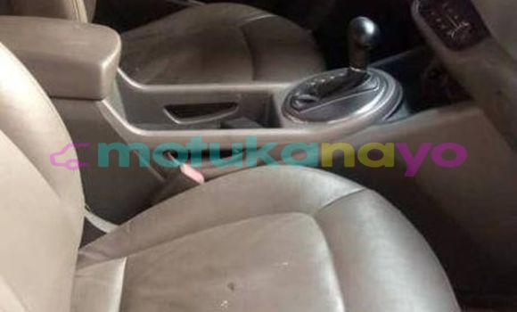 Buy Used Kia Sportage White Car in Kinshasa in Kinshasa Buy Used Kia Sportage White Car in Kinshasa in Kinshasa