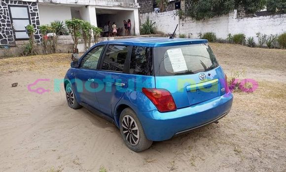 Buy Used Toyota Ist Blue Car in Aba in Haut-Congo Buy Used Toyota Ist Blue Car in Aba in Haut-Congo