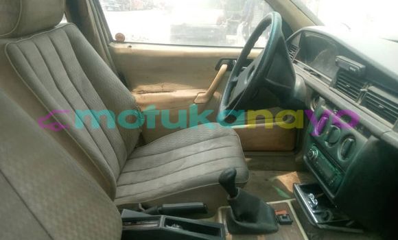 Buy Used Mercedes‒Benz 190–Series Brown Car in Aba in Haut-Congo Buy Used Mercedes‒Benz 190–Series Brown Car in Aba in Haut-Congo