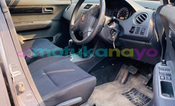 Buy Used Suzuki Swift Blue Car in Kinshasa in Kinshasa Buy Used Suzuki Swift Blue Car in Kinshasa in Kinshasa