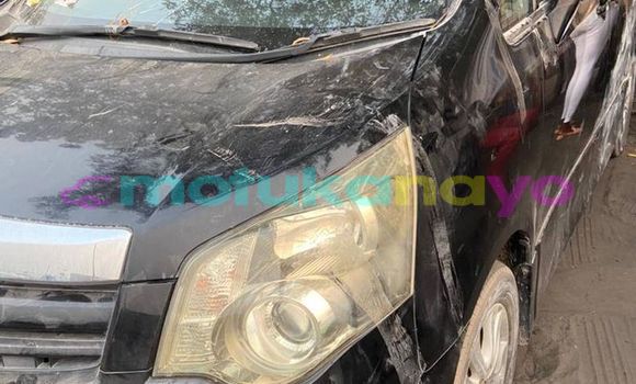 Buy Used Toyota Noah Black Car in Kinshasa in Kinshasa Buy Used Toyota Noah Black Car in Kinshasa in Kinshasa