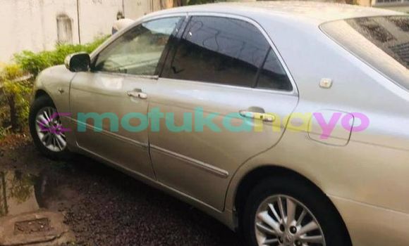 Buy Used Toyota Crown Silver Car in Aba in Haut-Congo Buy Used Toyota Crown Silver Car in Aba in Haut-Congo