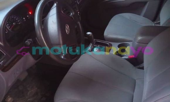 Buy Used Hyundai Santa Fe Blue Car in Aba in Haut-Congo Buy Used Hyundai Santa Fe Blue Car in Aba in Haut-Congo