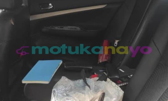 Buy Used Nissan Skyline Black Car in Kinshasa in Kinshasa Buy Used Nissan Skyline Black Car in Kinshasa in Kinshasa