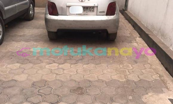 Buy Used Toyota Ist Silver Car in Aba in Haut-Congo Buy Used Toyota Ist Silver Car in Aba in Haut-Congo