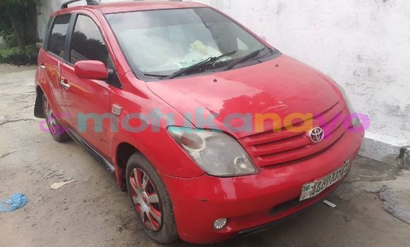 Acheter Occasion Voiture Toyota Ist Rouge à Kinshasa, Kinshasa Acheter Occasion Voiture Toyota Ist Rouge à Kinshasa, Kinshasa