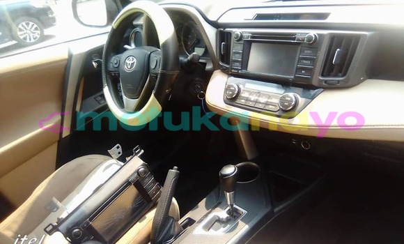 Buy Used Toyota RAV4 Red Car in Kinshasa in Kinshasa Buy Used Toyota RAV4 Red Car in Kinshasa in Kinshasa