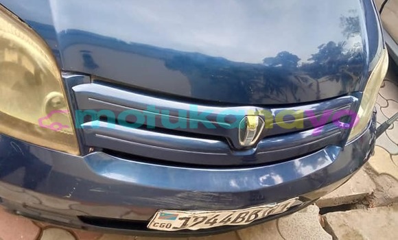 Buy Used Toyota Ist Blue Car in Aba in Haut-Congo Buy Used Toyota Ist Blue Car in Aba in Haut-Congo