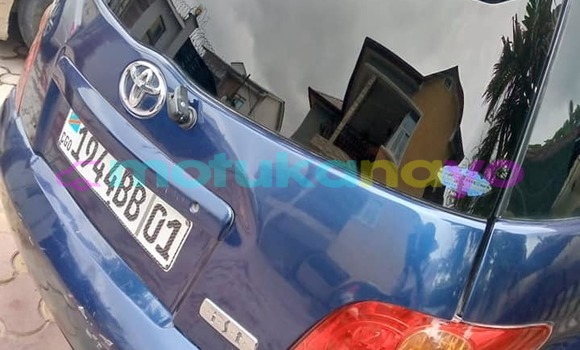 Buy Used Toyota Ist Blue Car in Aba in Haut-Congo Buy Used Toyota Ist Blue Car in Aba in Haut-Congo