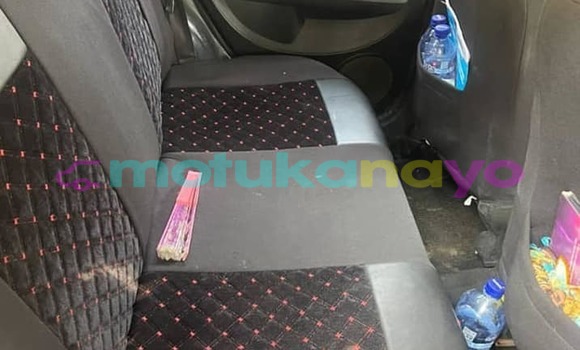 Buy Used Toyota Ist Silver Car in Aba in Haut-Congo Buy Used Toyota Ist Silver Car in Aba in Haut-Congo