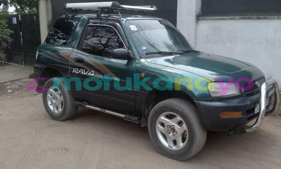 Buy Used Toyota RAV4 Green Car in Aba in Haut-Congo Buy Used Toyota RAV4 Green Car in Aba in Haut-Congo