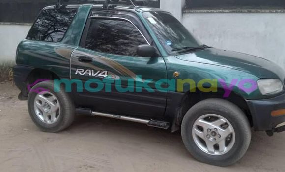 Buy Used Toyota RAV4 Green Car in Aba in Haut-Congo Buy Used Toyota RAV4 Green Car in Aba in Haut-Congo