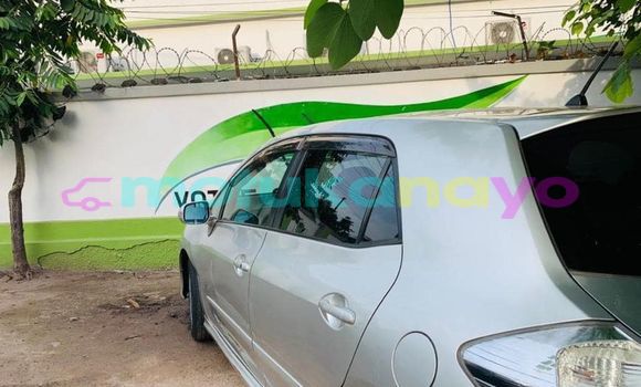 Buy Used Toyota Blade Other Car in Kinshasa in Kinshasa Buy Used Toyota Blade Other Car in Kinshasa in Kinshasa