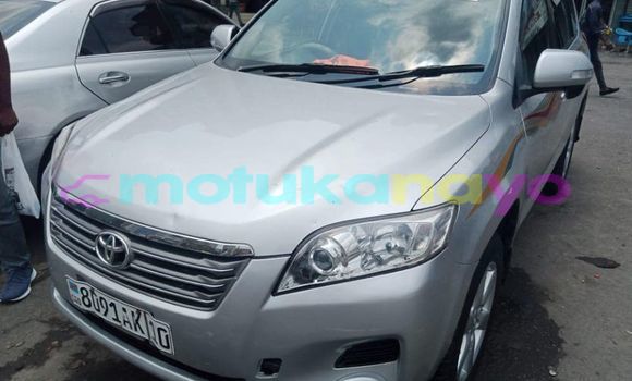 Buy Used Toyota Vanguard Silver Car in Kinshasa in Kinshasa Buy Used Toyota Vanguard Silver Car in Kinshasa in Kinshasa