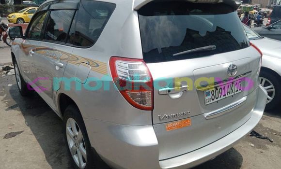 Buy Used Toyota Vanguard Silver Car in Kinshasa in Kinshasa Buy Used Toyota Vanguard Silver Car in Kinshasa in Kinshasa