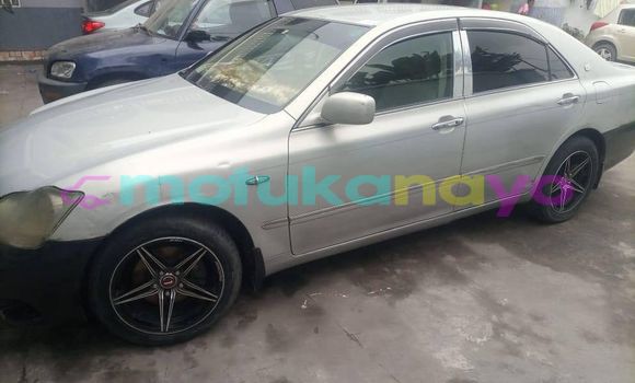 Buy Used Toyota Crown Silver Car in Kinshasa in Kinshasa Buy Used Toyota Crown Silver Car in Kinshasa in Kinshasa