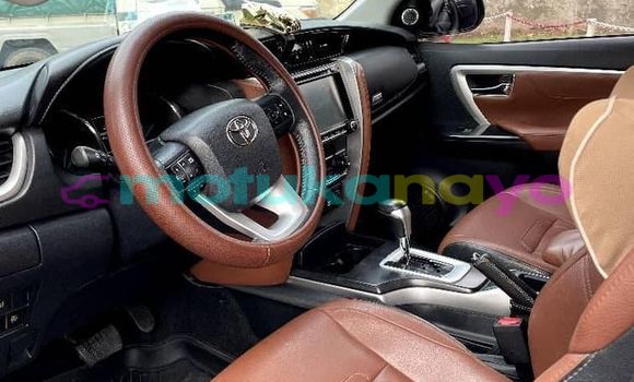 Buy Used Toyota Fortuner Black Car in Kinshasa in Kinshasa Buy Used Toyota Fortuner Black Car in Kinshasa in Kinshasa