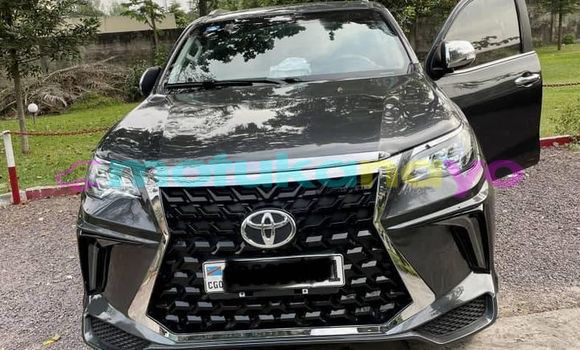 Buy Used Toyota Fortuner Black Car in Kinshasa in Kinshasa Buy Used Toyota Fortuner Black Car in Kinshasa in Kinshasa