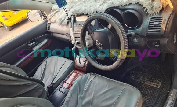 Buy Used Toyota Harrier Silver Car in Kinshasa in Kinshasa Buy Used Toyota Harrier Silver Car in Kinshasa in Kinshasa
