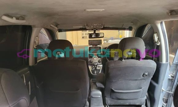 Buy Used Toyota Rush Silver Car in Kinshasa in Kinshasa Buy Used Toyota Rush Silver Car in Kinshasa in Kinshasa