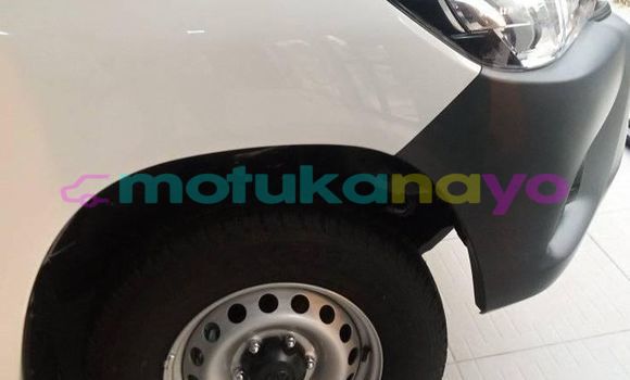 Buy Used Toyota Hilux White Car in Kinshasa in Kinshasa Buy Used Toyota Hilux White Car in Kinshasa in Kinshasa