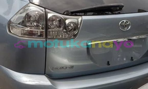 Buy Used Toyota Harrier Blue Car in Kinshasa in Kinshasa Buy Used Toyota Harrier Blue Car in Kinshasa in Kinshasa