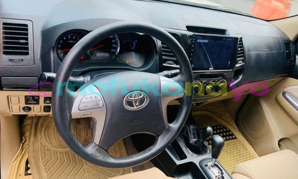 Acheter Occasion Voiture Toyota Fortuner Gris à Kinshasa, Kinshasa Acheter Occasion Voiture Toyota Fortuner Gris à Kinshasa, Kinshasa