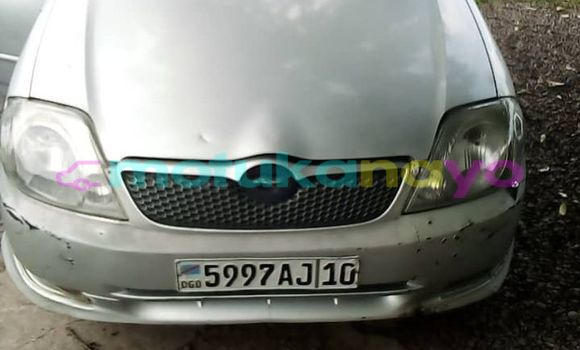Buy Used Toyota Runx Silver Car in Kinshasa in Kinshasa Buy Used Toyota Runx Silver Car in Kinshasa in Kinshasa
