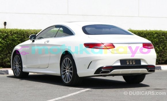 Buy Import Mercedes-Benz 190 (W201) White Car in Import - Dubai in Bandundu Buy Import Mercedes-Benz 190 (W201) White Car in Import - Dubai in Bandundu